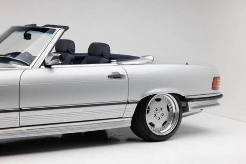1986 Mercedes-Benz 560-Class 560 SL