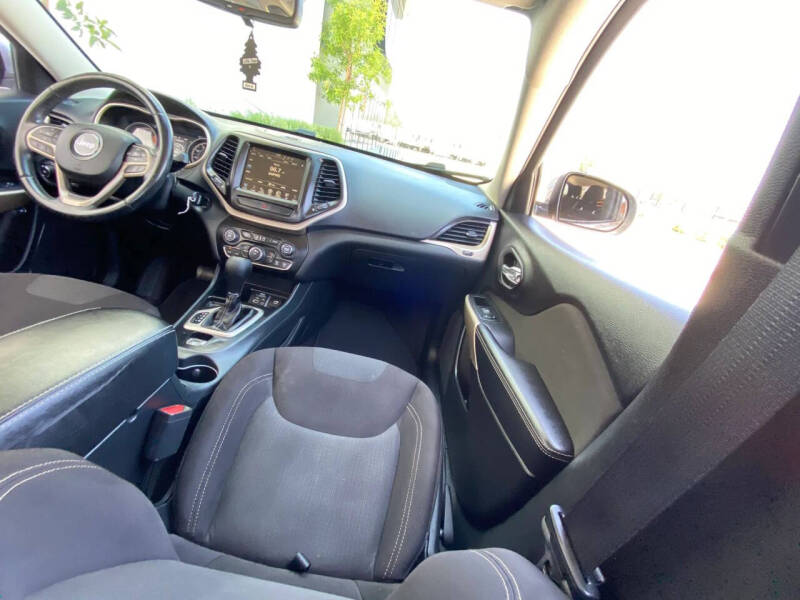 2017 Jeep Cherokee Latitude