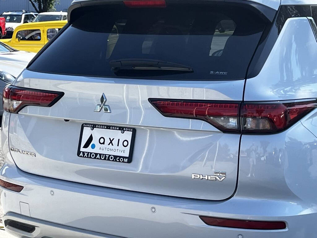 2024 Mitsubishi Outlander PHEV for sale at Axio Auto Boise in Boise, ID