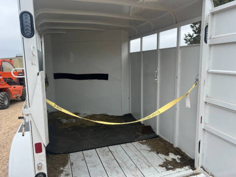 2025 Delta 14FT HORSE STOCK TRAILER