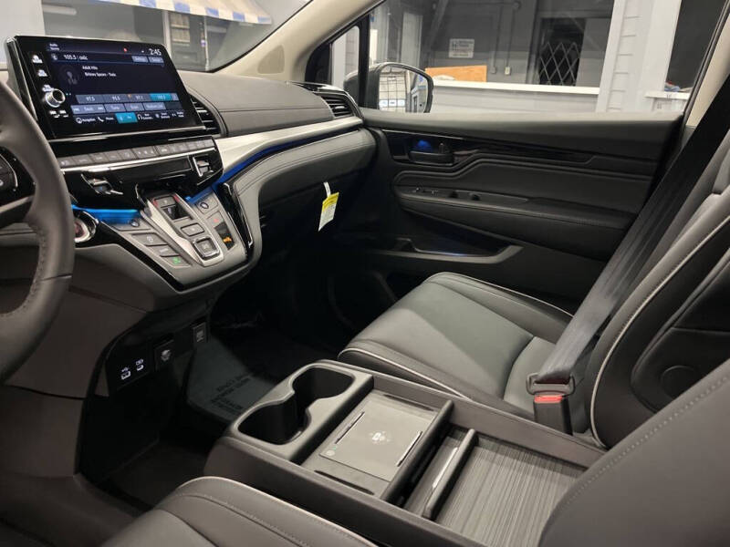 2025 Honda Odyssey Touring