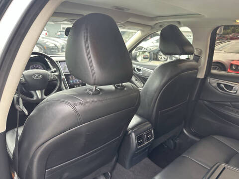 2016 Infiniti Q50 3.0T Premium