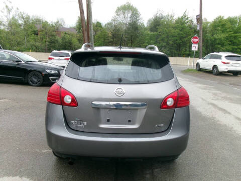 2015 Nissan Rogue Select S