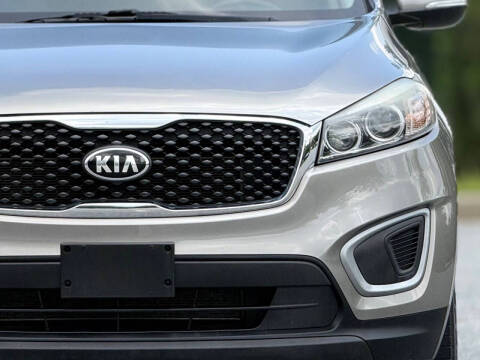 2016 Kia Sorento LX