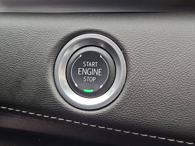 2024 Cadillac Escalade ESV Premium Luxury
