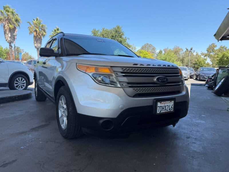 2014 Ford Explorer