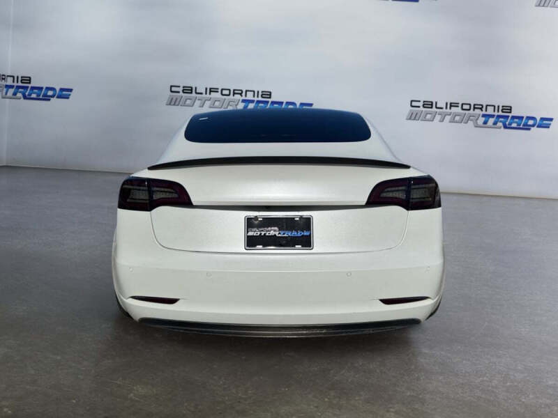 2021 Tesla Model 3 Long Range
