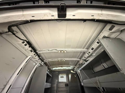 2017 Chevrolet Express 2500