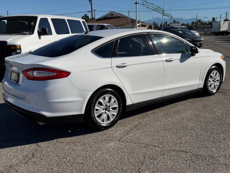 2014 Ford Fusion S