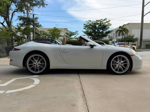 2015 Porsche 911 Carrera
