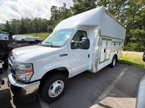 2027 Ford E-Series