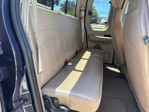 2000 Ford F-150 Lariat