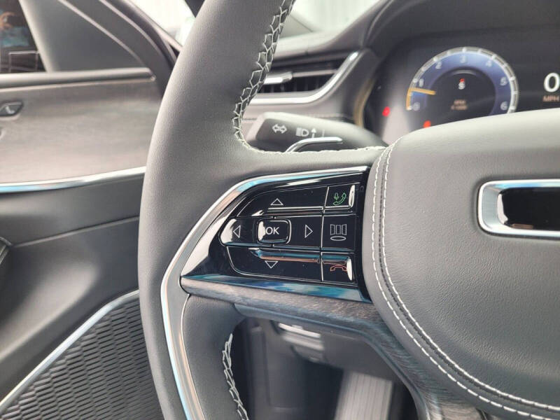 2025 Jeep Grand Cherokee Overland