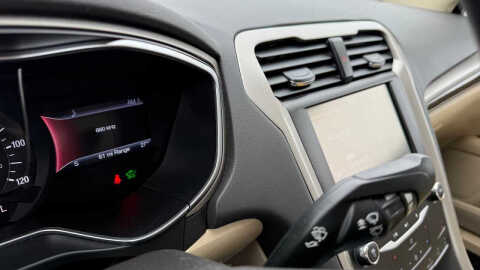 2015 Ford Fusion Energi SE Luxury