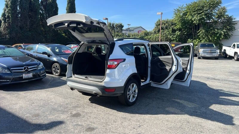 2018 Ford Escape SE