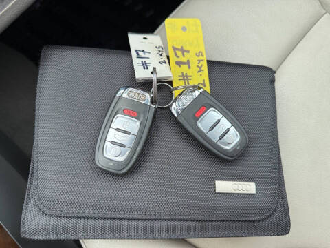 2012 Audi Q5 2.0T quattro Premium Plus