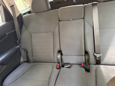 2019 Kia Sorento L