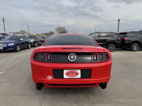 2014 Ford Mustang V6