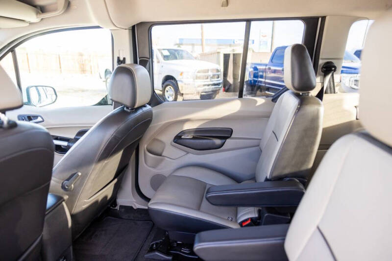 2016 Ford Transit Connect Titanium