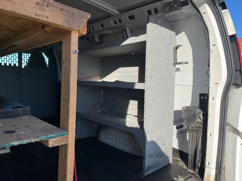 2020 Chevrolet Express 2500