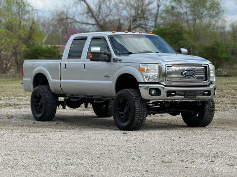 2013 Ford F-250 Super Duty for sale at OVERDRIVE AUTO SALES, LLC. in Clarksville IN