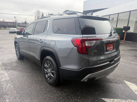 2022 GMC Acadia SLT