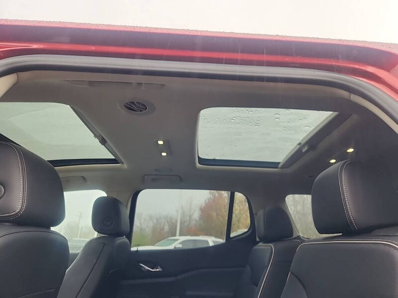 2021 GMC Acadia Denali