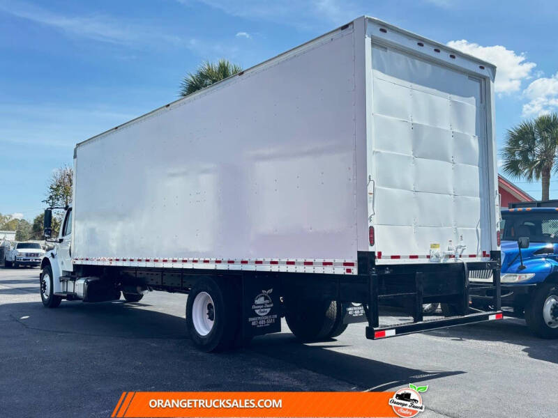 2018 Freightliner M2 106