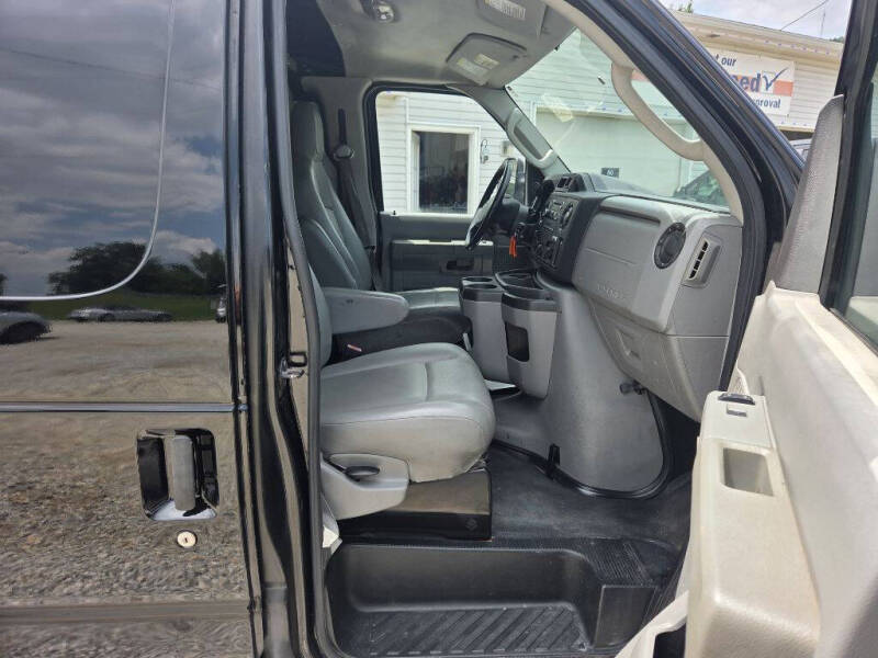 2014 Ford E-Series E-150
