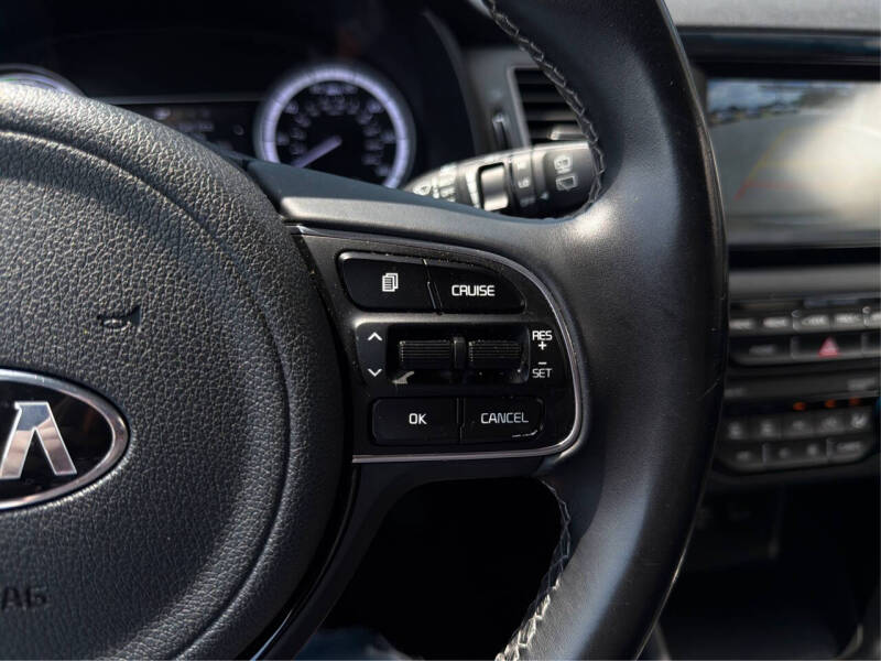 2017 Kia Niro EX
