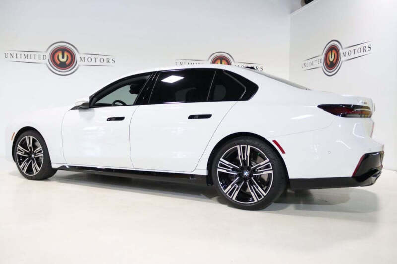 2023 BMW 7 Series 760i xDrive