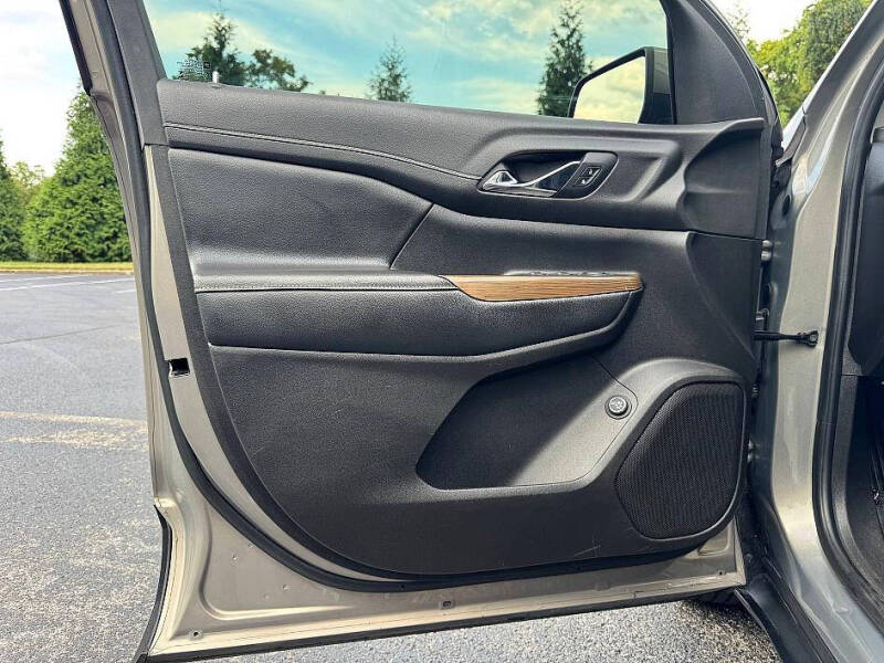 2019 GMC Acadia SLE-2