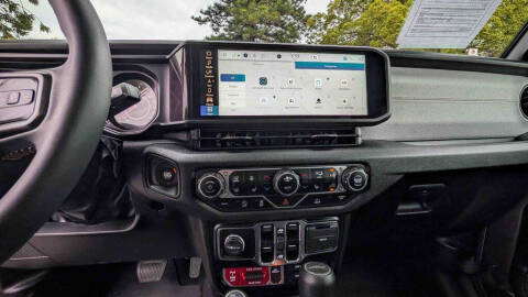 2024 Jeep Gladiator Willys