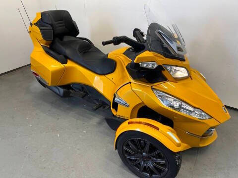 2013 Can-Am Spyder RT-S SM5