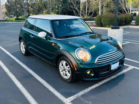 2013 MINI Hardtop for sale at CONCORD MOTORS in Concord CA