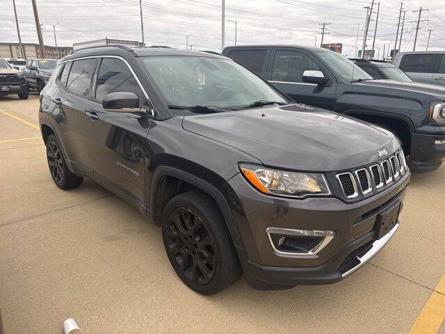 Used 2017 Jeep All-New Compass Limited with VIN 3C4NJDCB6HT629221 for sale in Bloomington, IL