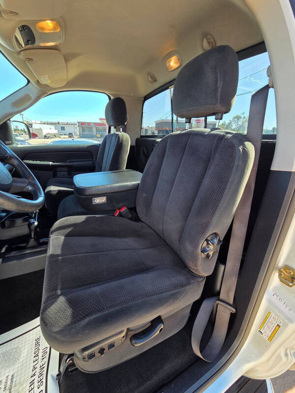 2005 Dodge Ram 1500 SLT