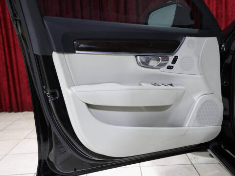 2018 Volvo S90 T5 Momentum