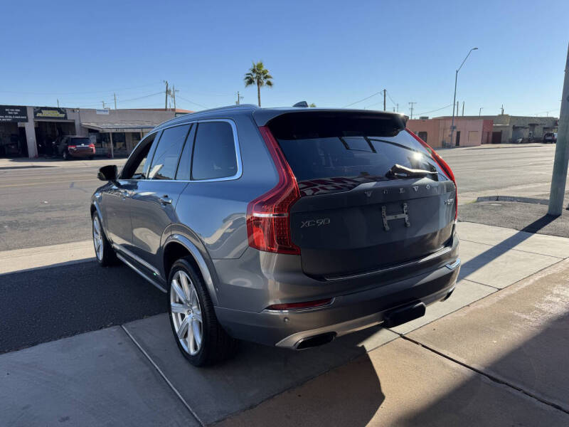 2017 Volvo XC90 T8 eAWD Inscription