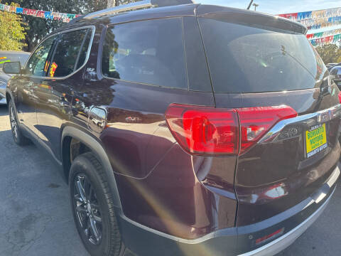 2017 GMC Acadia SLT-1