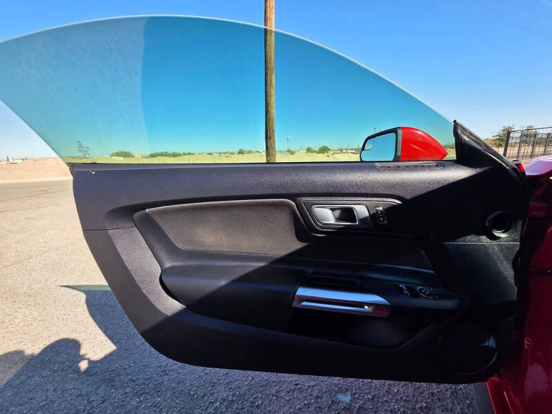 2019 Ford Mustang EcoBoost