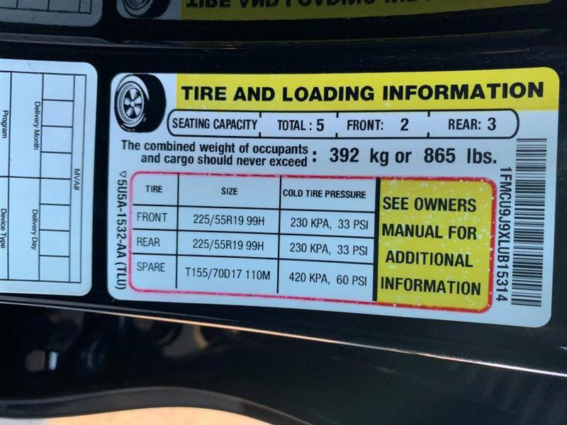 2020 Ford Escape Titanium