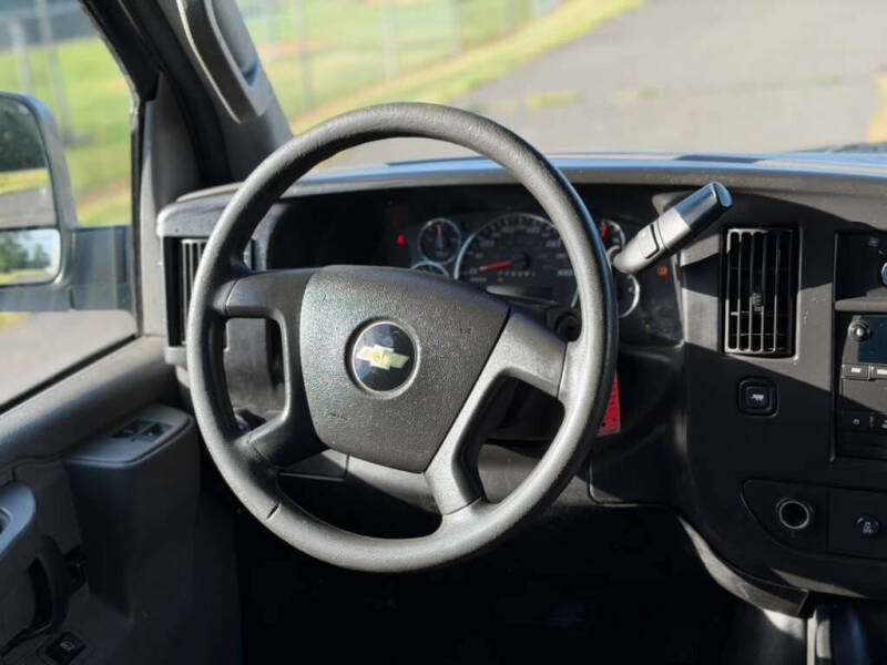 2018 Chevrolet Express 2500