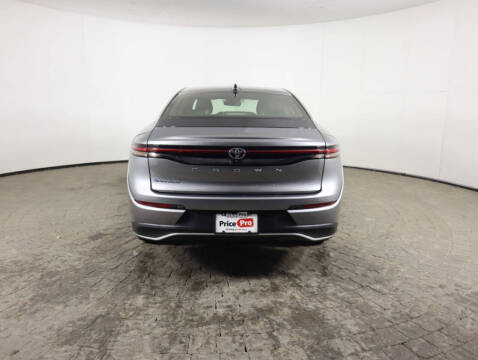 2025 Toyota Crown XLE