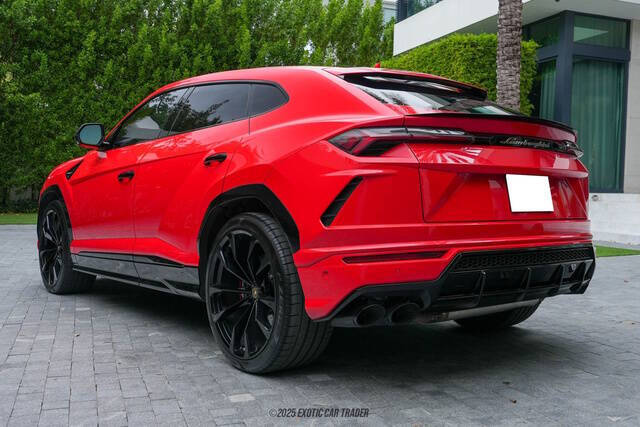 2019 Lamborghini Urus