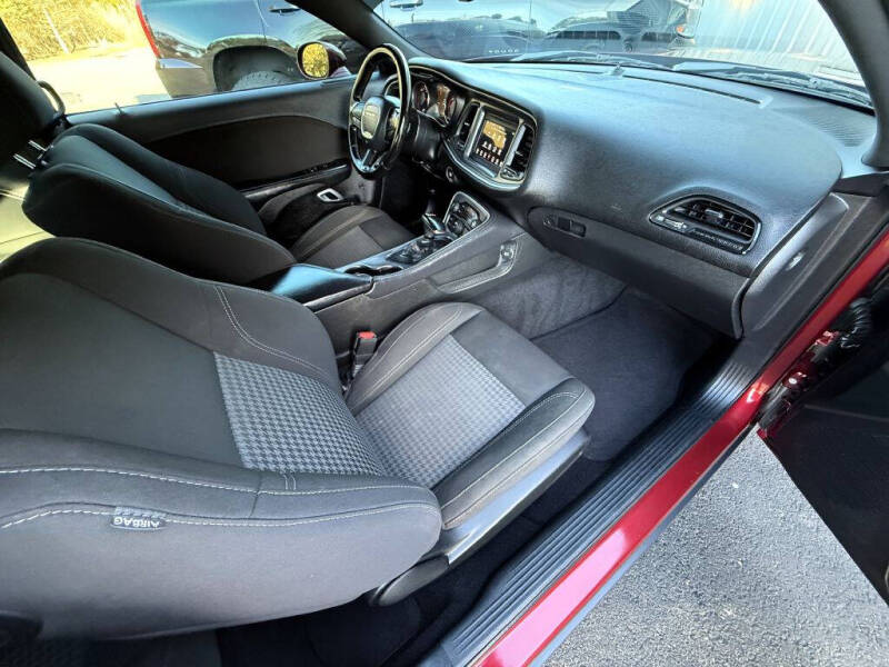 2020 Dodge Challenger SXT