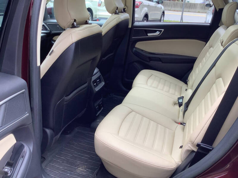 2019 Ford Edge SEL