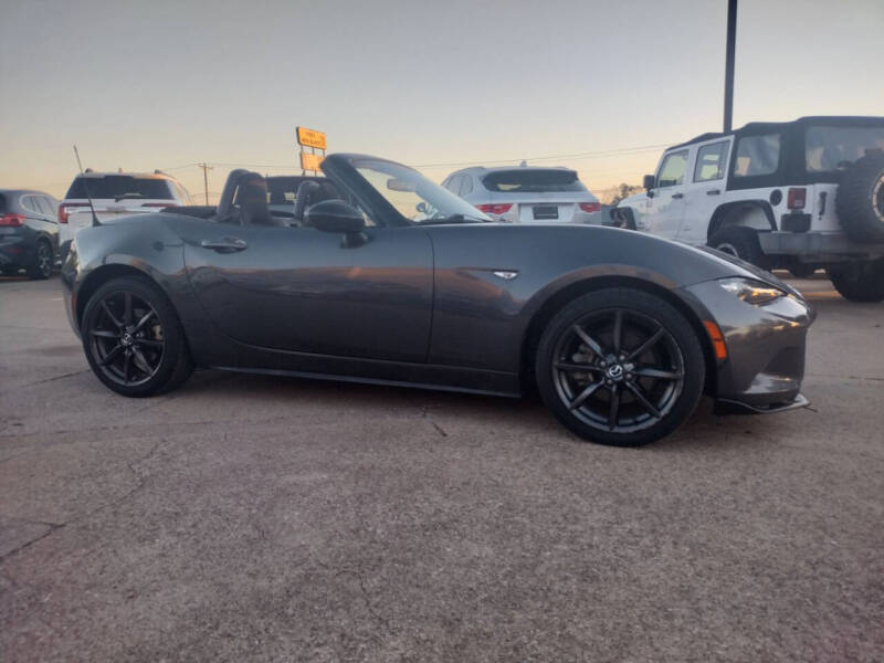 2016 Mazda MX-5 Miata Club