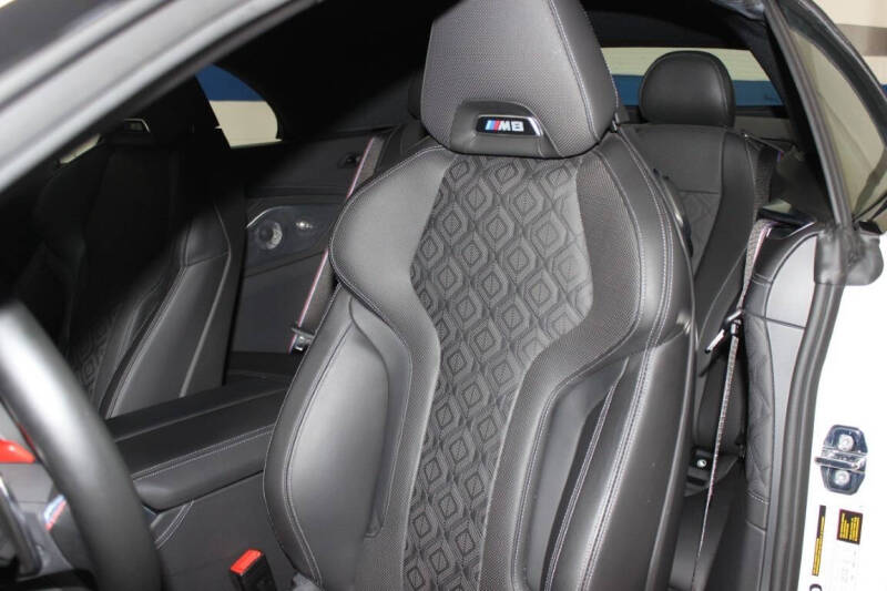 2022 BMW M8 Competition