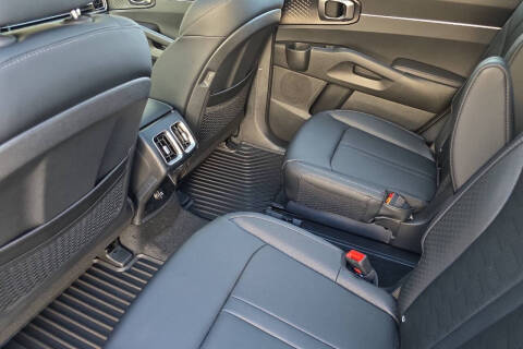 2025 Kia Sorento Hybrid EX